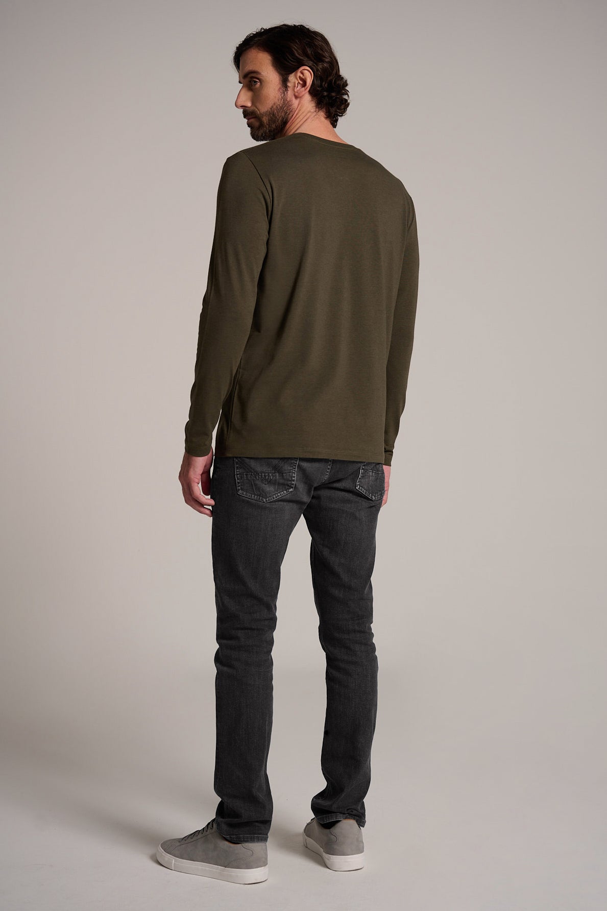 Long Sleeve Crew Neck